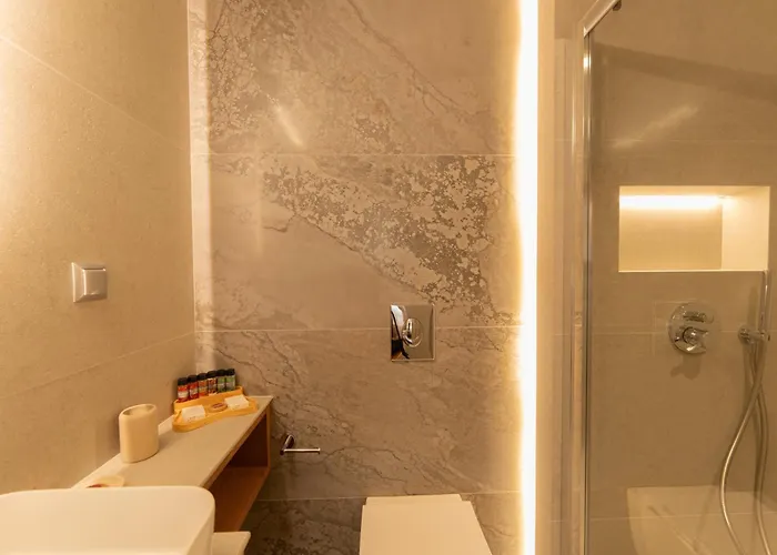 Hotel Aetoma 4*