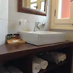 Aetoma Hotel