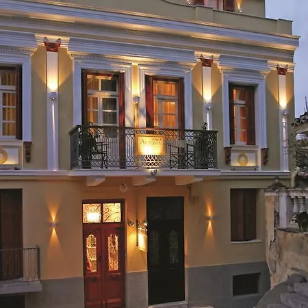 αέτωμα 4*