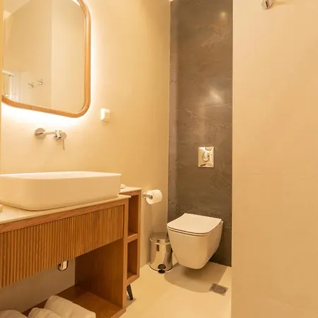 Hotel Aetoma 4*