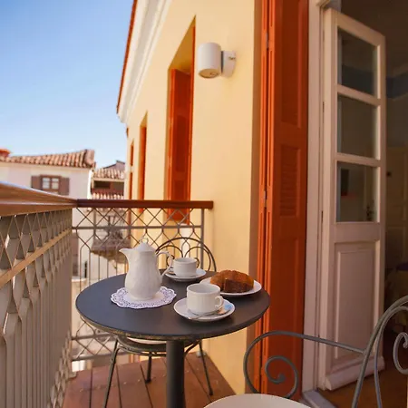Aetoma Hotel 4*